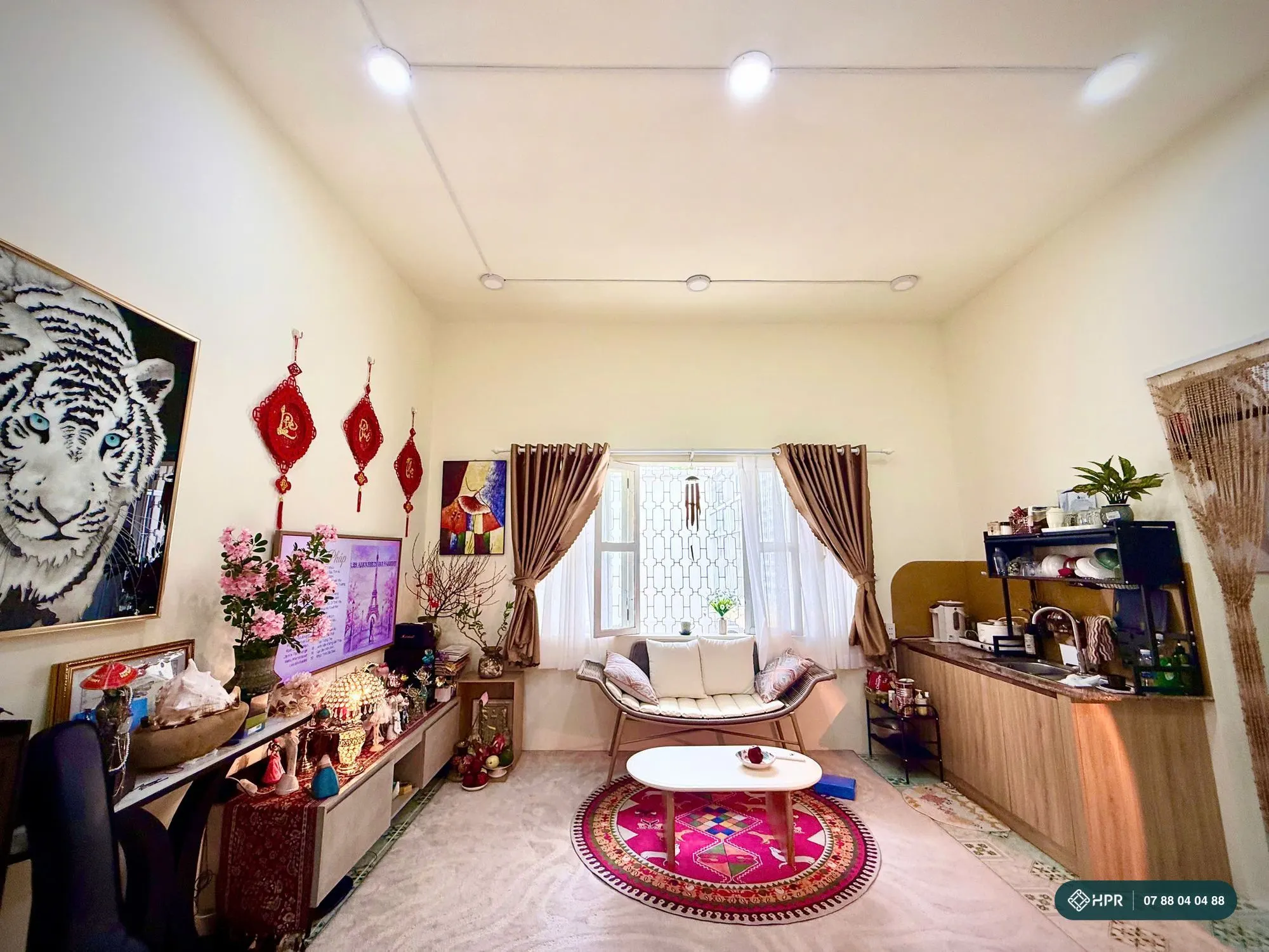Bán căn hộ 36 m² đường Pasteur Quận 3, studio trần cao, có nội thất