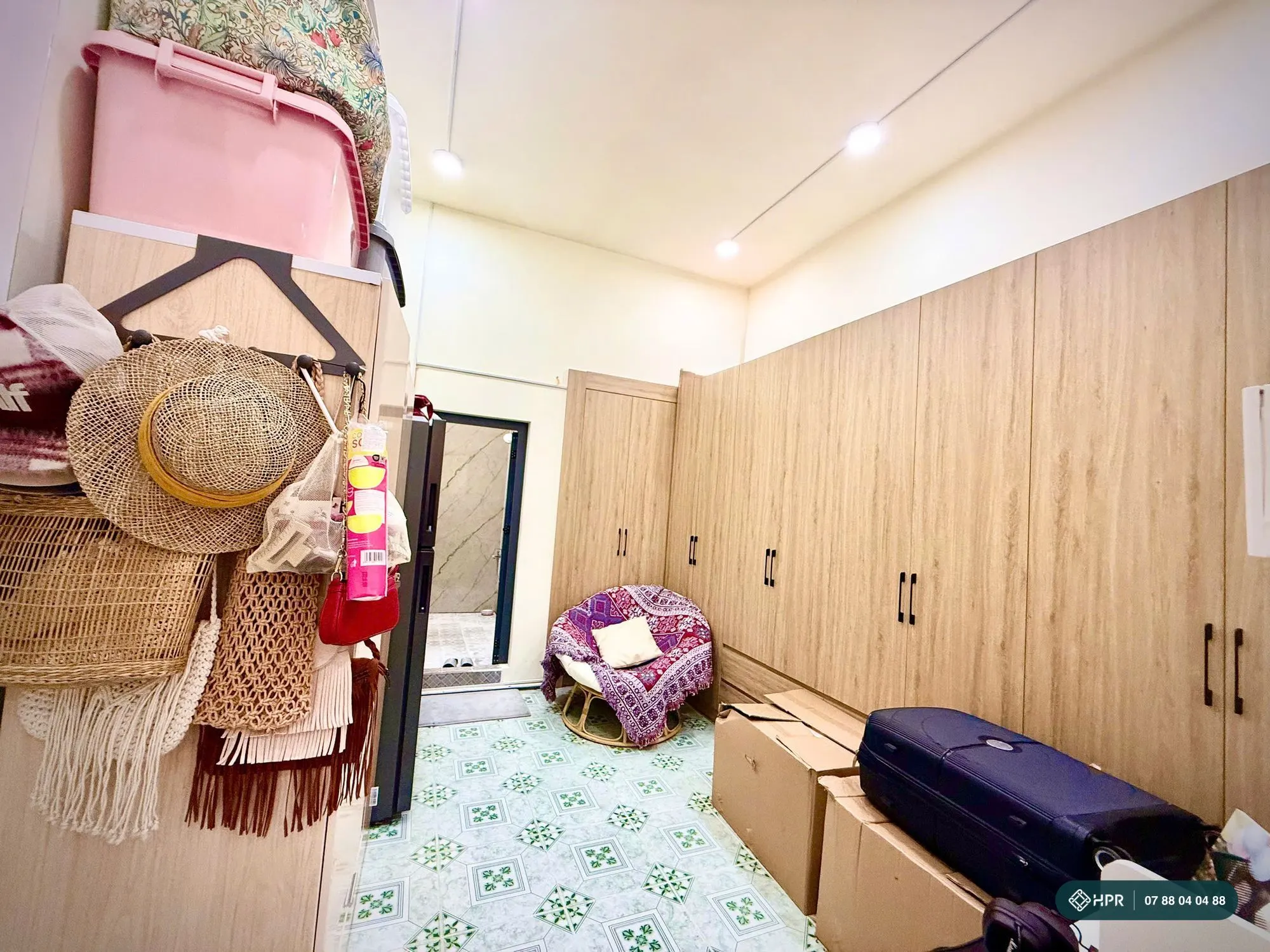 Bán căn hộ 36 m² đường Pasteur Quận 3, studio trần cao, có nội thất — ảnh 3