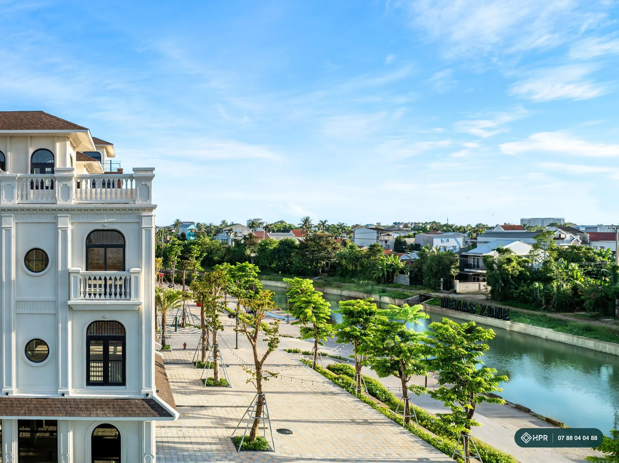 Đường dạo ven sông Như Ý tại Menas Zone Vỹ Dạ