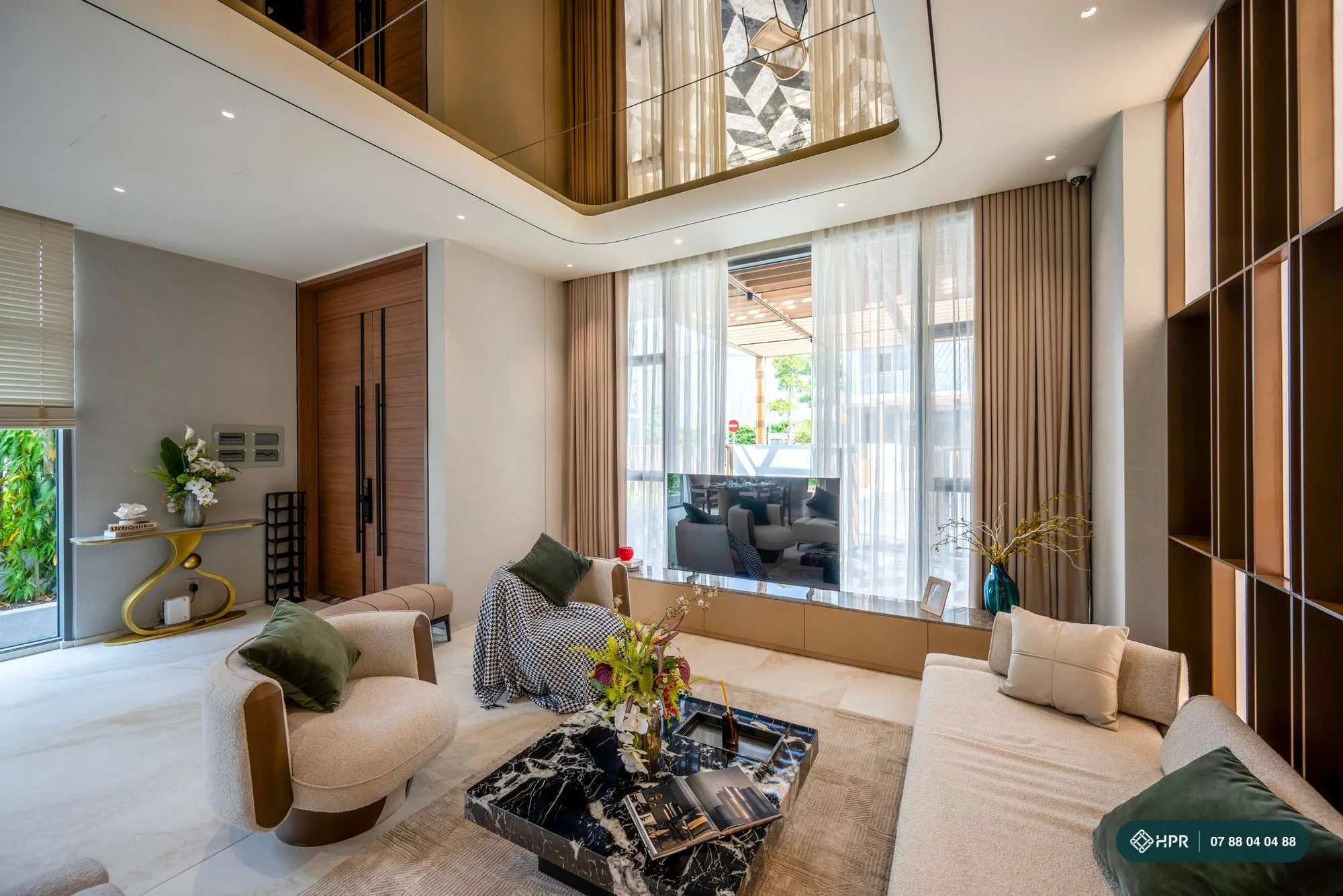 Villa 04 — phòng khách